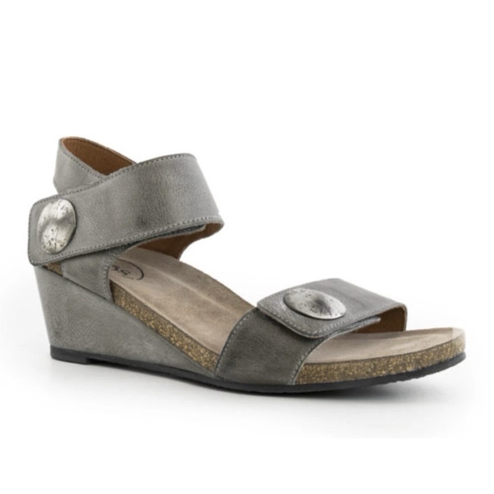 Taos Woman's Carousel 2 Leather‎ Graphite Grey Wedge Sandals Size 40 US 9-9.5